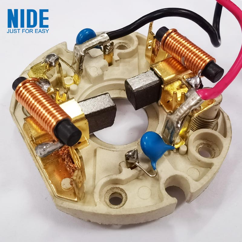 Ahoana ny fanatsarana ny borosy karbonika sy ny halavan'ny môtô sy ny halavany